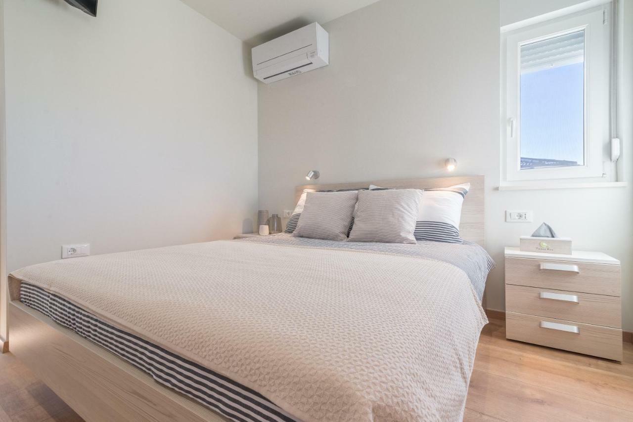 Studio Apartman Rosa Zaton  Buitenkant foto