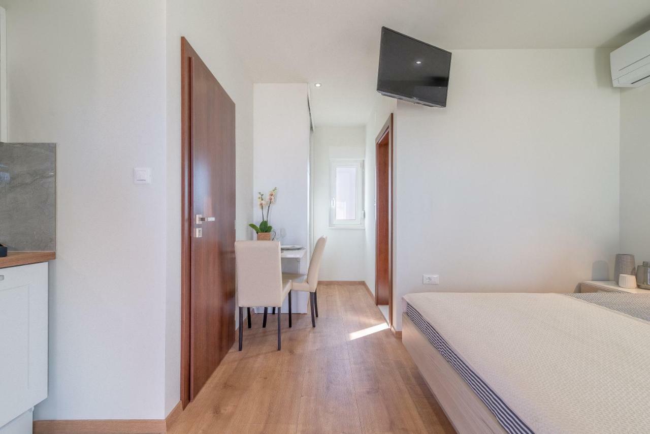 Studio Apartman Rosa Appartement Zaton  Buitenkant foto